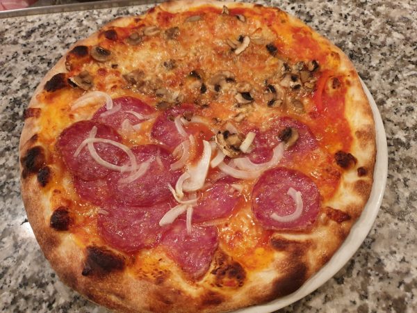 Wunsch-Pizza